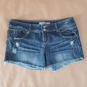 Charlotte Russe Plus size jean shorts Sz 14
